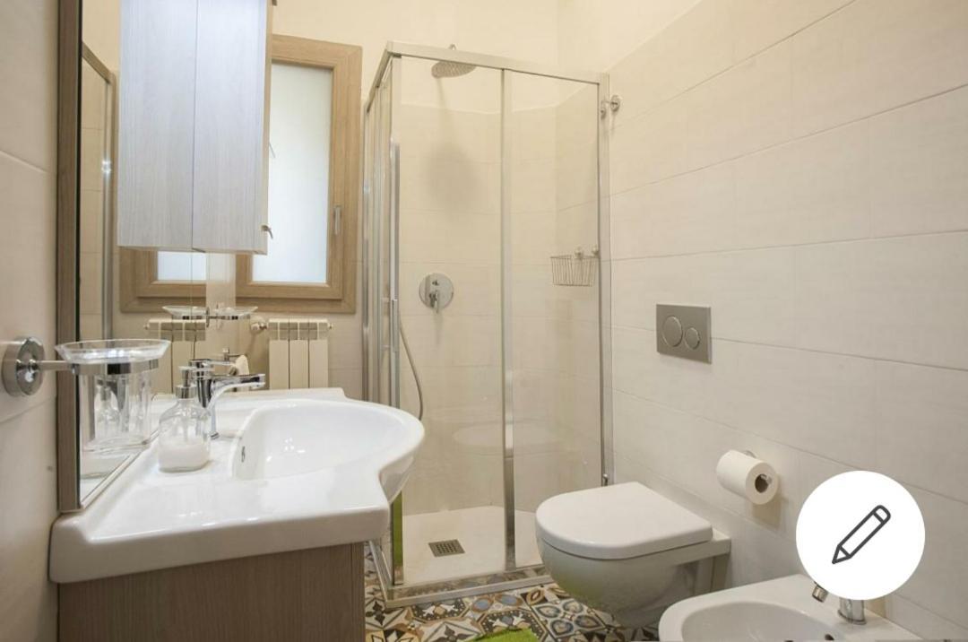 Apartament Lg House With Balcony Near Ponte Vecchio Florencja Zewnętrze zdjęcie